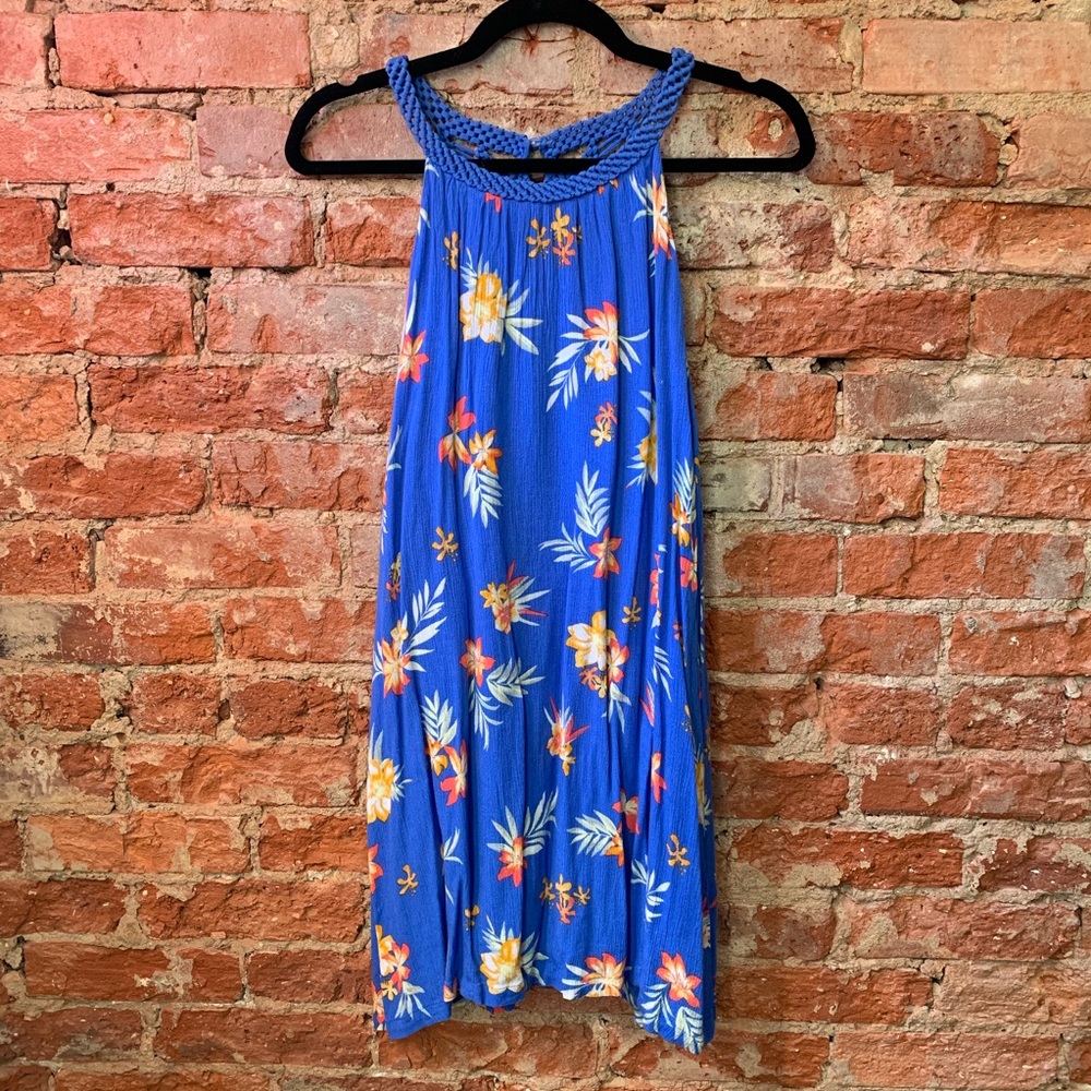 Tropical blue dress with interesting neckline